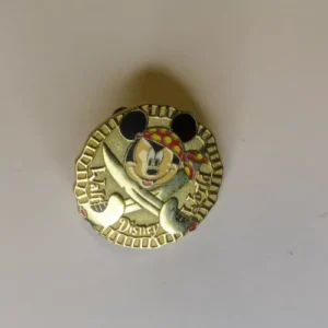 Disney WDW - Mickey Mouse - pirate coin - cast lanyard series 2 Pin