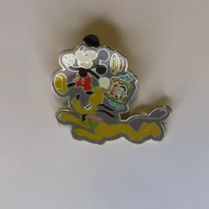 Disney WDW - pin route 498 - backpack gift pin #1 (mickey mouse &Pluto) Pin