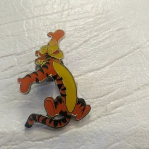 Disney Tigger Arms Raised Pin