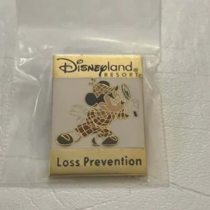 Disneyland Loss Prevention Pin  Item