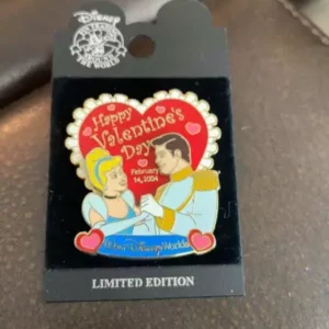 Disney Valentine's day 2003  Conderella and Prince Pin