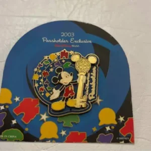 Disney WDW Passholder Eclusive 2003 Mickey Pin