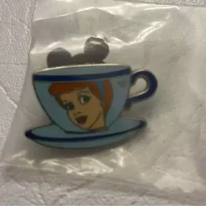 Disney Princess Cinderella Character Pin