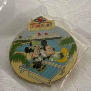 DCL Castaway Minnie and Mickey Pin