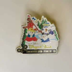 Disney   Blizzard Beach Snowman  September   Pin of the Month Pin