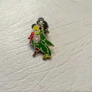 Disney Pirate POTC Parrot Hidden Mickey Pin