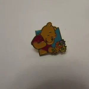 Disney  Hallmark Pin Pair (Pooh Pin) Pin