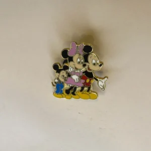 Disney   Mickey & Minnie  Cast Group Insurance Incentive Pin