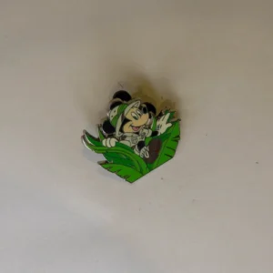 Disney   Mickey  Safari  Cast Lanyard Series  Pin