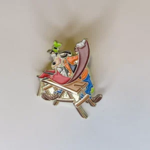 Disney Cast Holiday Pin Party Goofy Pin
