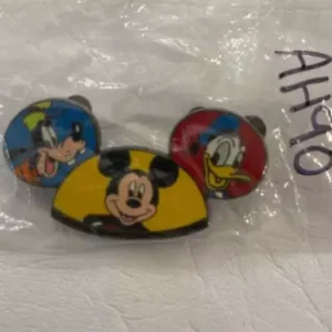 Disney Donald goofy and Mickey Hat Pin