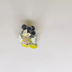 Disney  Cast Lanyard  4  Aloha Shirts Mickey Pin