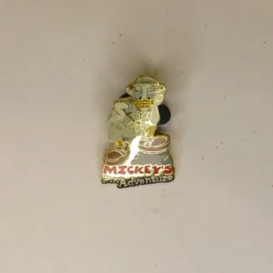 Disney Animal Kingdom Event Mickey's Pin Adventure Daisy Pin