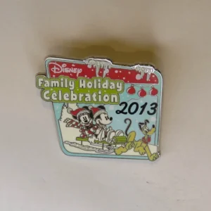 Disney Cast Member  Disney Family Holiday Celebration   Mickey & Minnie Pin