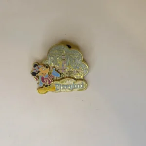 Disney DLR  Cast Member Holiday Party 2007 Mickey  Pin