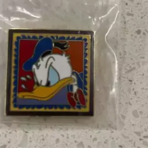 Disney Donald Duck Character Pin