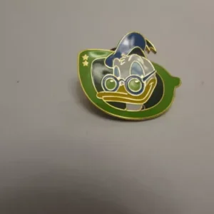 Disney  WDW Cast Lanyard Series - Sunglass Donald Pin