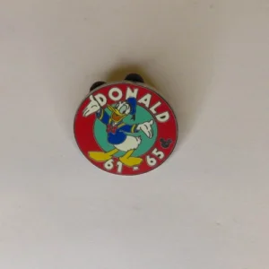 Disney   Cast Lanyard Magic Kingdom Parking Sign (Donald) Pin