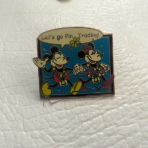 Disney Lets Go Pin Trading Mickey Minnie Hidden Mickey Pin