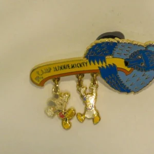Disney   Mickey & Donald  Canoe Camp  Bear  Dangle Pin
