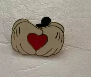 Disney Mickey Mouse Heart Pin
