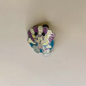 Disney  Cast Lanyard  4  Recreation Minnie Mouse Parasailing Pin