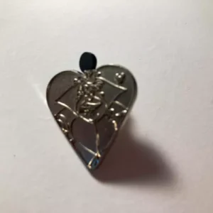 Disney Hidden Mickey Alice Wonderland Card Suits Queen of Hearts  CHASER Pin