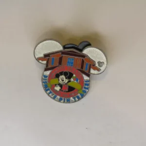 Disney   Pin Trading Around the World Logo Promotion Disney's Pin Traders Pin