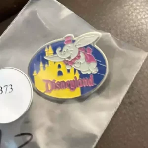 Disneyland Dumbo Casttle Character Pin