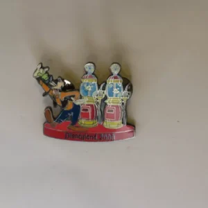 Disney DL  Goofy's Gas Station  Pin