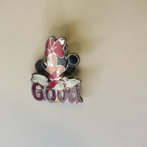 Disney WDW   Hidden Mickey   Good  Minnie  Error Pin