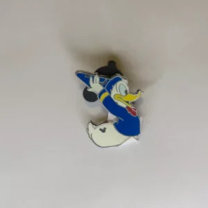 Disney    Hidden Mickey 2007 2 Sorcerer Donald Pin