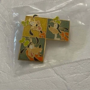 Disney Goofy Funny Faces Pin