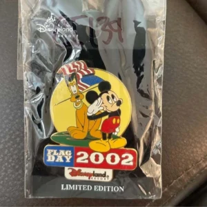 Disney LE Mickey Flag DAY 2002 Pin