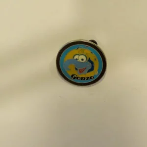 Disney Gonzo Muppet Circle Hidden Mickey Pin