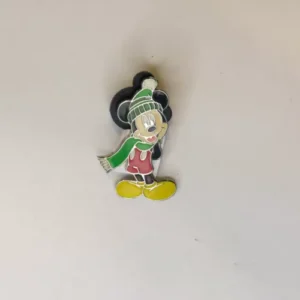 Disney DLR  2005 Disneyland Resort Hotel Lanyard  Christmas/Winter Mickey  Pin