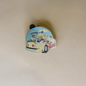 Disney   Donald, Huey, Dewey & Louie  Bus  Transportation Cast Lanyard  Pin