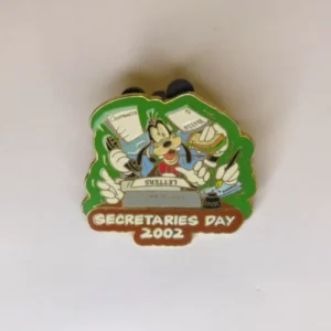 Disney   Goofy Secretaries Day 2002 Pin