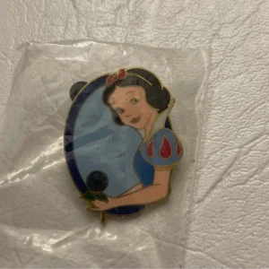 Disney Snow White Character Pin