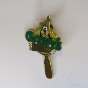 Disney   Goofy  Mystery Tour   Cast Pin