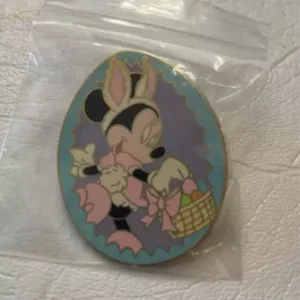 Disney LE of 1200 Minnie Easter Pin