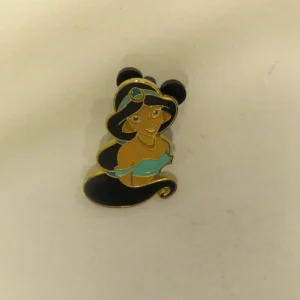 Disney Cast Lanyard Bust Jasmine Aladdin Princess Pin