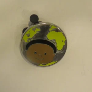 Disney    2009 Hidden Mickey   It's a Small World Africa Pin