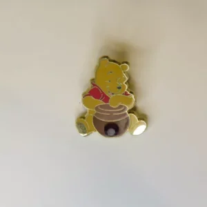 Disney  Months of Magic  Birthstone Pooh Amythest  Pin