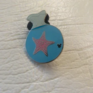 Disney Peach Fish Bag White Top Rare Cast Lanyard Pin