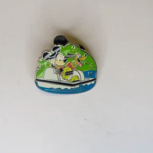 Disney  Cast Lanyard    Recreation Mickey & Pluto Paddle Boat Pin