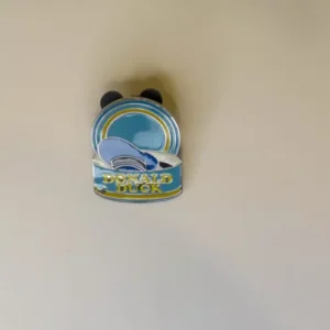 Disney DLR Global Lanyard   Hats Donald Pin