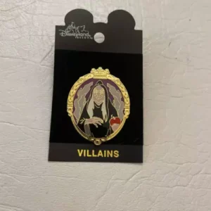 Disney Snow White Villan Old Hag Pin