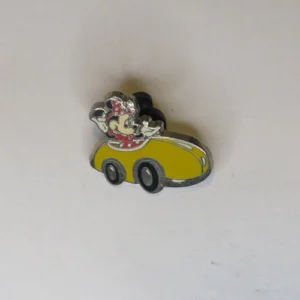Disney   Minnie in Car  Travel Company Flex  Pin