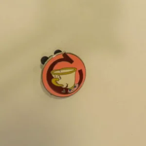Disney    Hidden Mickey III Alphabet Chip C Pin